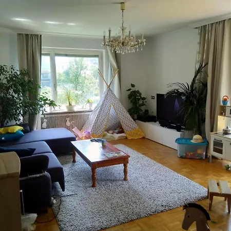 Ferienhaus Haus Am See Fur Die Ganze Familie Krumpendorf
